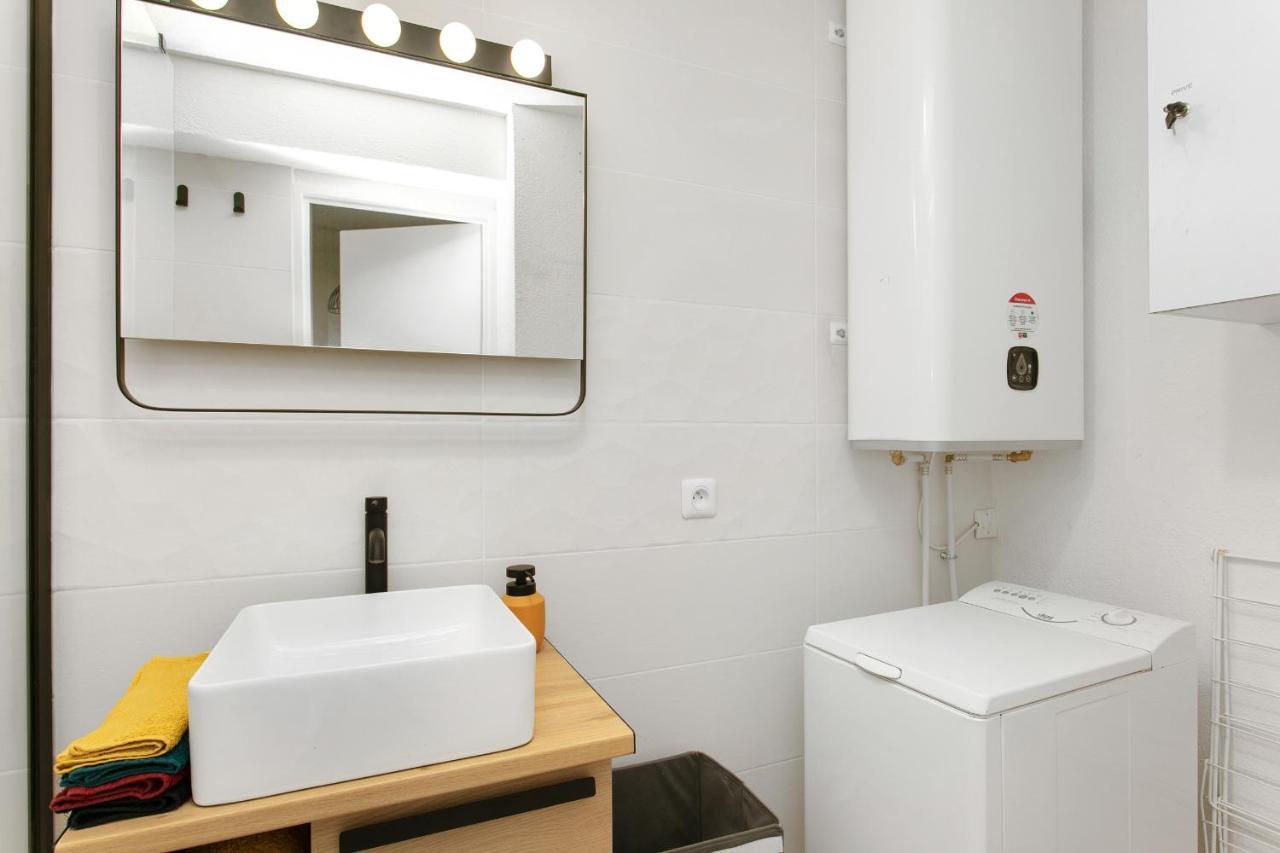 Appartement T3 Terrasse Vue Sur Mer, Piscine, Parking, Wifi Et Clim Sète Exterior foto